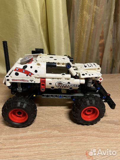 Lego technic монстр трак