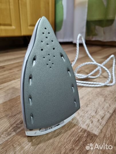 Утюг дорожный