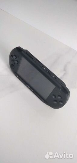 Sony PSP e1004 (не включается) торг