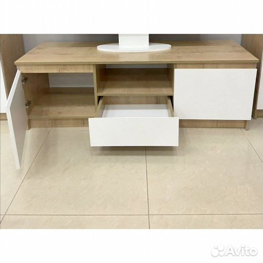 Тумба под телевизор