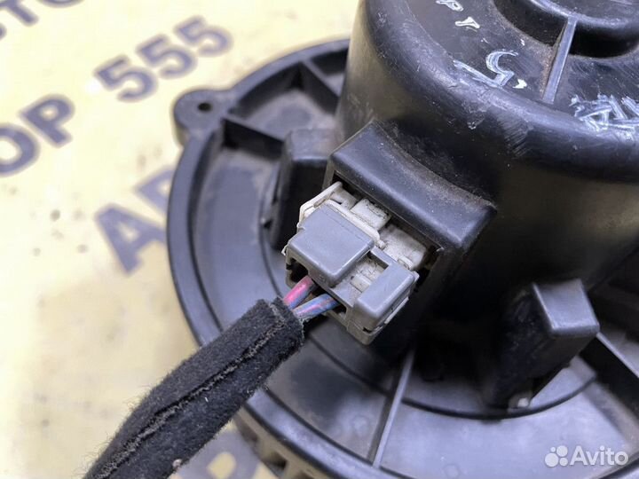 Моторчик отопителя Hyundai Sonata 5