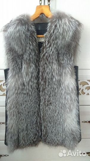 Меховой жилет