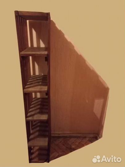 Этажерка времен СССР