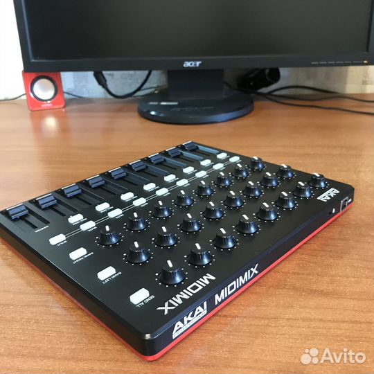 Akai midimix мидиконтроллер