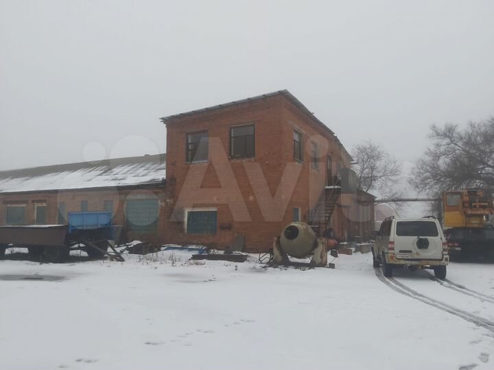 Производство, 1800 м²