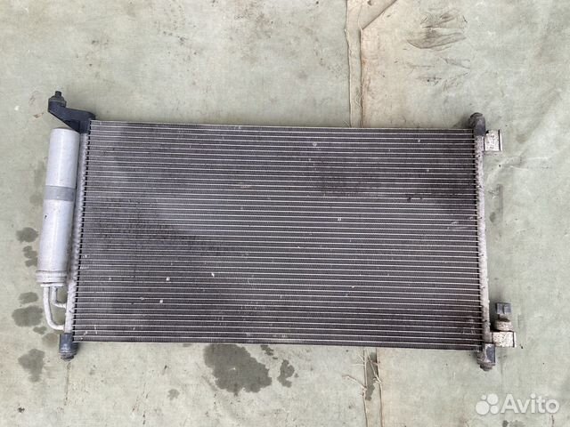 Радиатор кондиционера Nissan Tiida C11