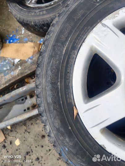 Зимние колеса на литых дисках r16 стояли Ауди А6