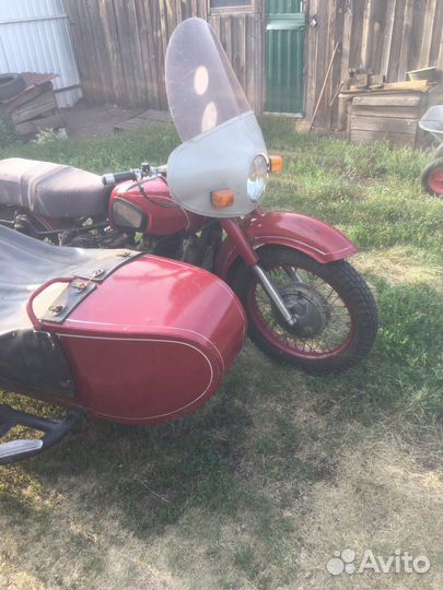 Мотоцикл Днепр