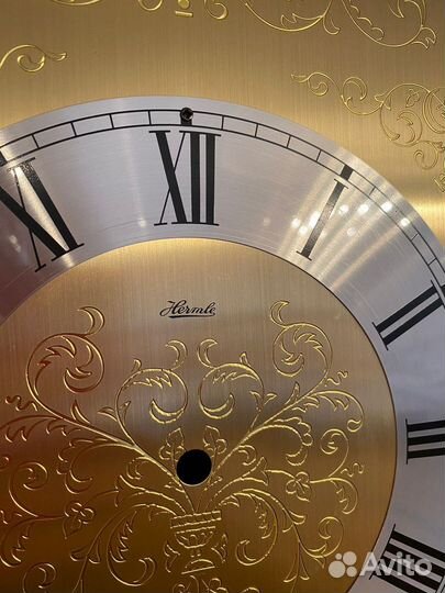 Часы напольные Hermle