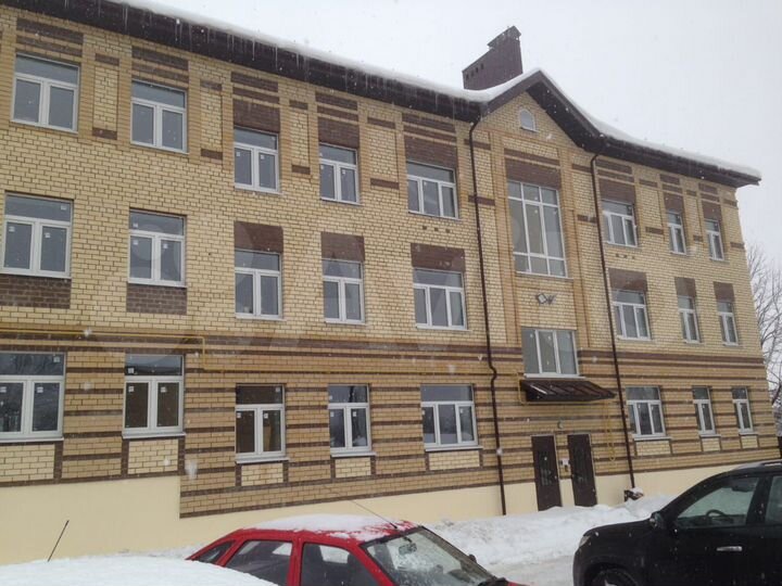 2-к. квартира, 72,2 м², 1/3 эт.