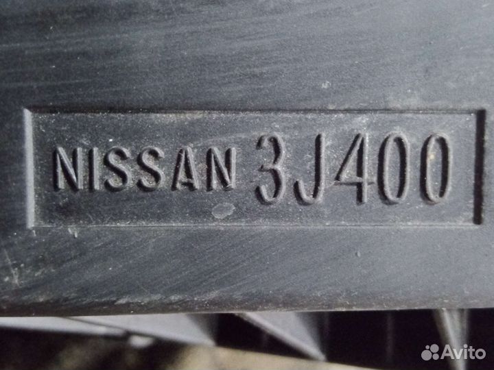 Корпус воздушного фильтра Ниссан Примера Р11