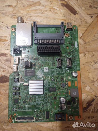 Материнская плата BN41-02358A