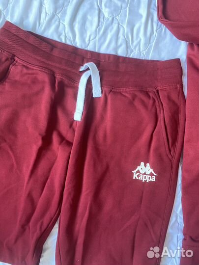 Костюм спортивный