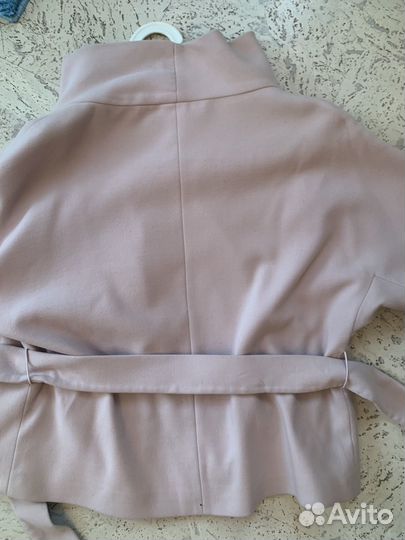 Полупальто женское 46