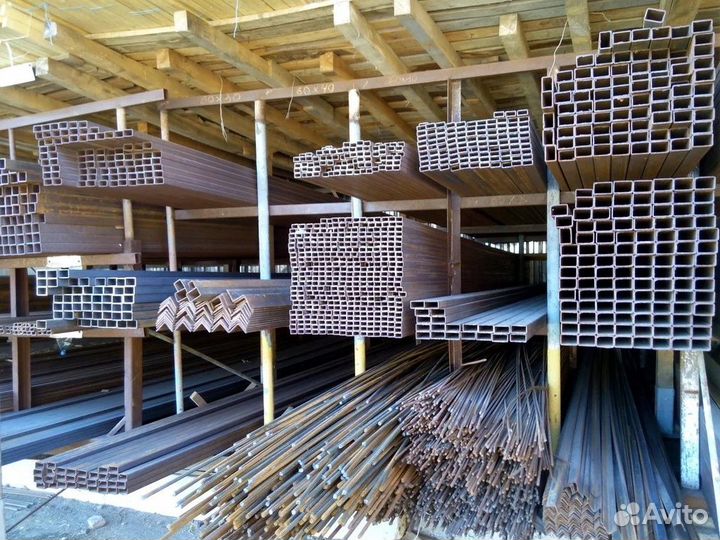 Профильная труба 10101,2мм Любой объем