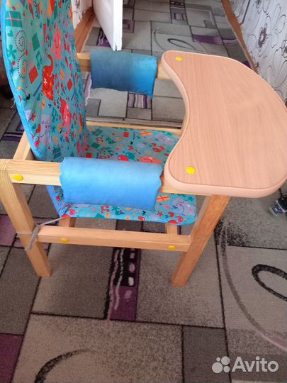 Стульчик для кормления