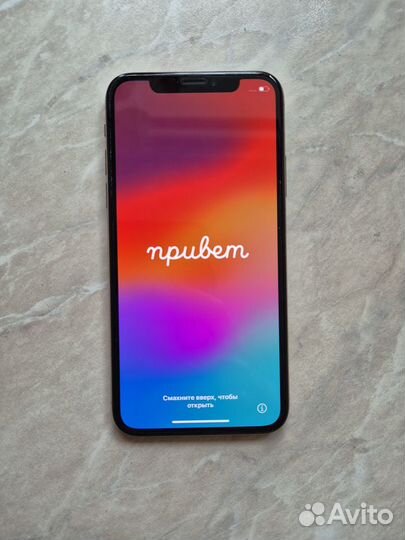 iPhone Xs, 64 ГБ