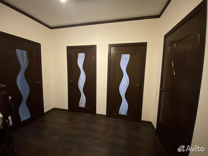 Дверь межкомнатная с коробкой