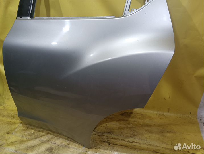Дверь задняя левая Nissan Juke Ниссан жук