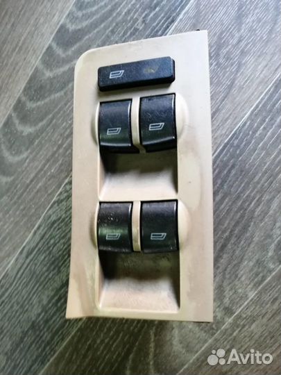 Блок управления стеклоподъемниками Ауди А6 С5