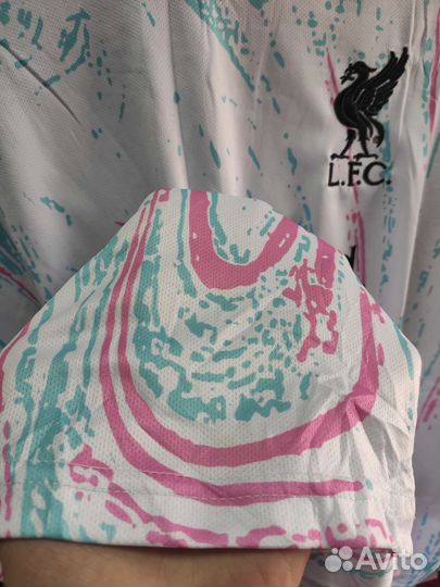 Футбольная форма Ливерпуль новая