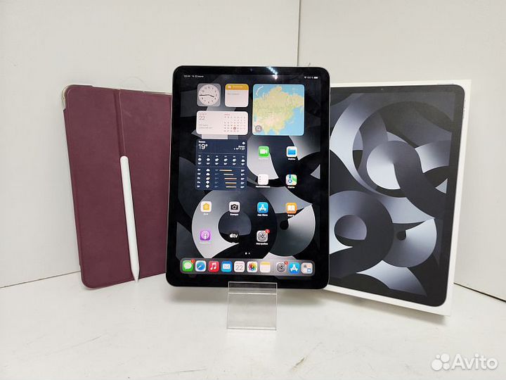 Планшет без SIM-карты Apple iPad Air 2022 Wi-Fi 64