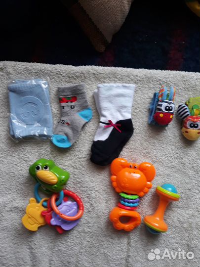 Детские игрушки, до года