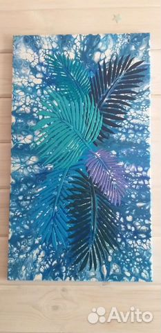 Картина в технике fluid art 