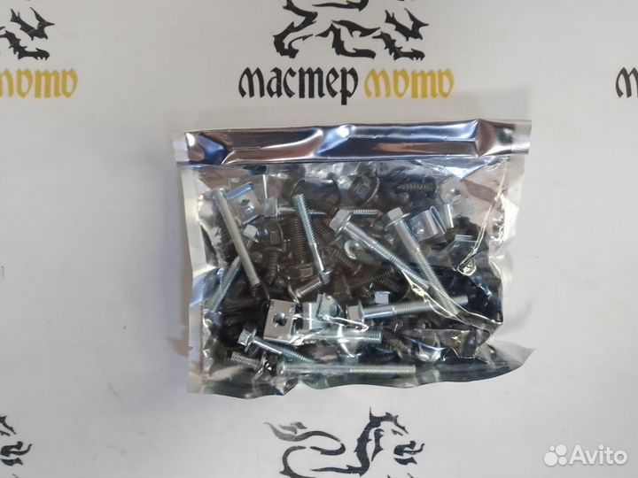 Набор болтов пластика Honda Dio AF18, AF27, AF35