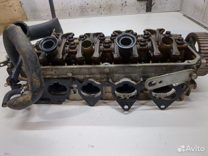 Головка блока (гбц) Mitsubishi Carisma, 2003