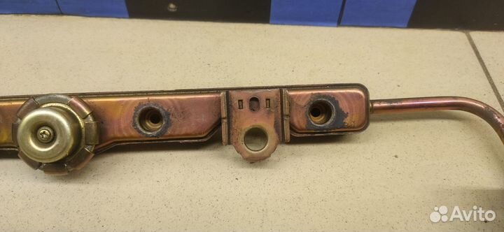 Рейка топливная (рампа) Corolla E12 2001-2006