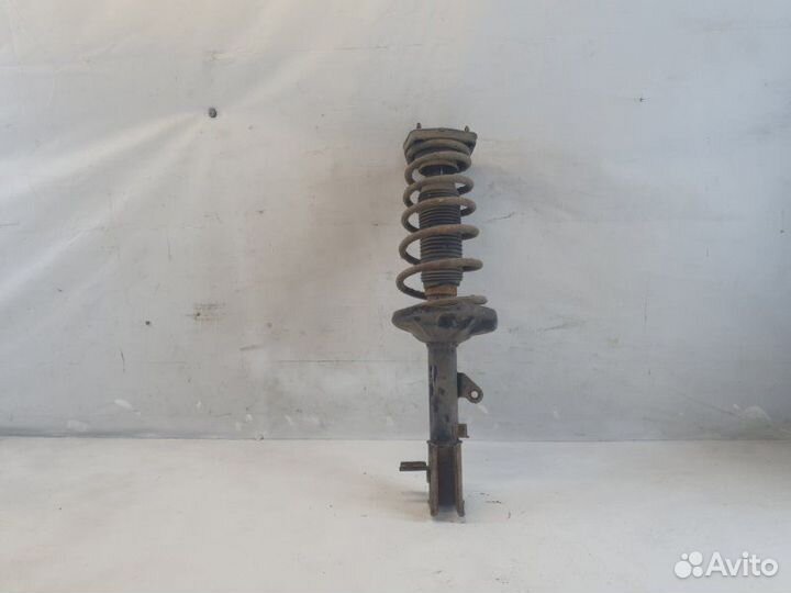 Амортизатор задний левый Hyundai Elantra седан