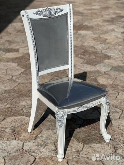 Стулья новые для дома
