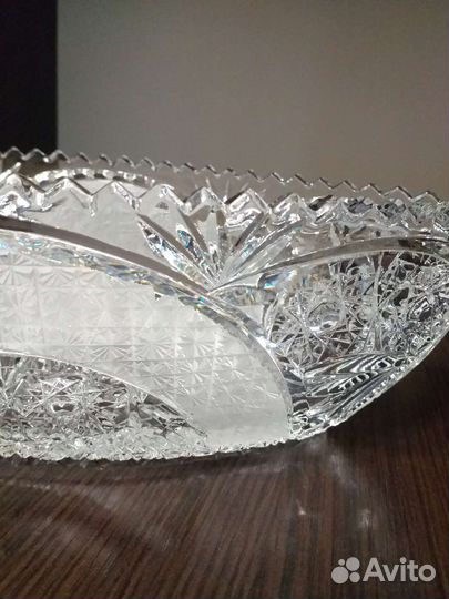 Хрустальные вазы рюмки стаканы