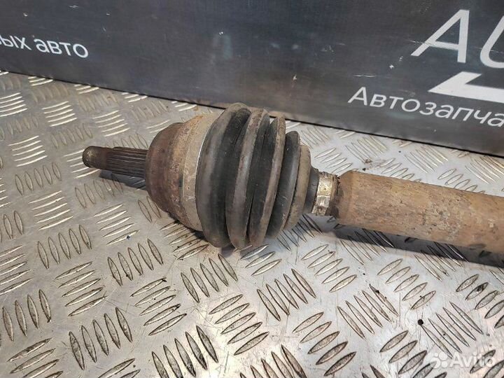 Правый привод Volkswagen Passat B3 ABS199786 1992