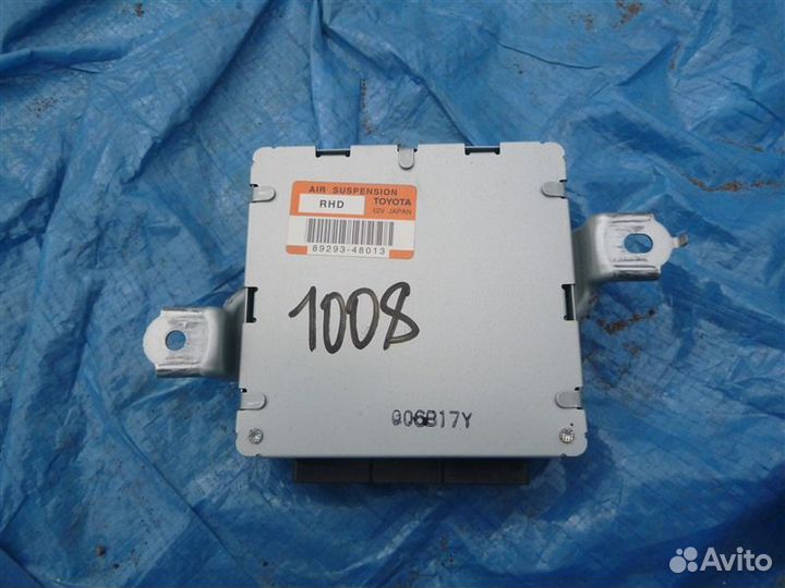 Блок управления подвеской Toyota Harrier GSU31