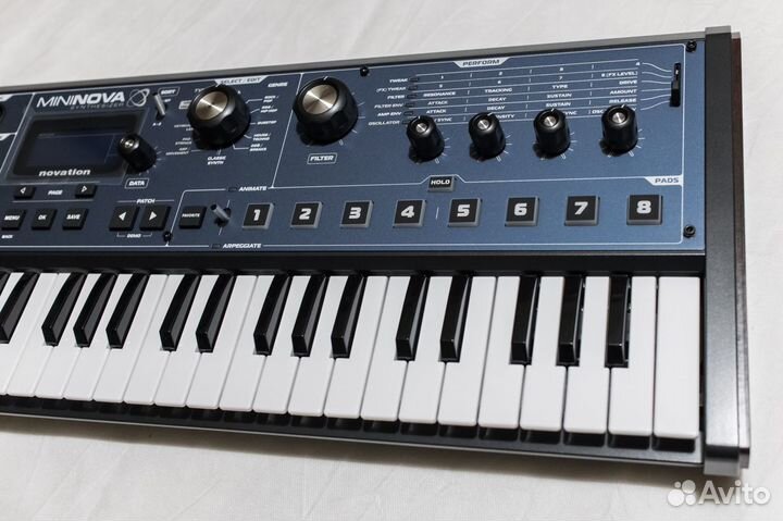 Novation MiniNova (новый)