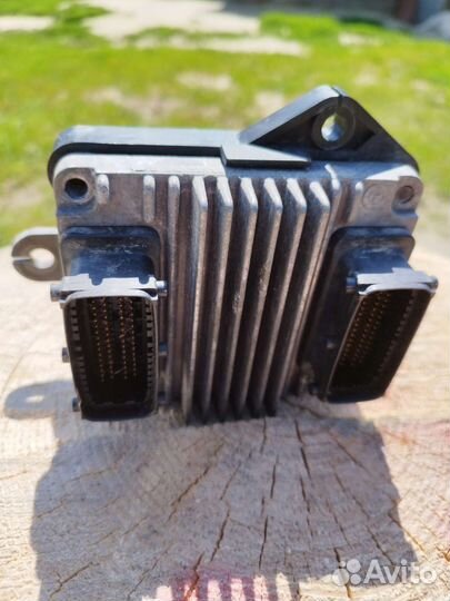 Блок управления двигателем 96417551 xahd