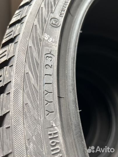Yokohama Ice Guard IG65 245/40 R19 и 275/35 R19