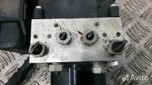 Блок ABS volvo V60 1 (95D11KW01)