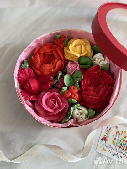 Зефирные цветы в коробке