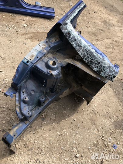 Передний правый лонжерон Hyundai Solaris 1