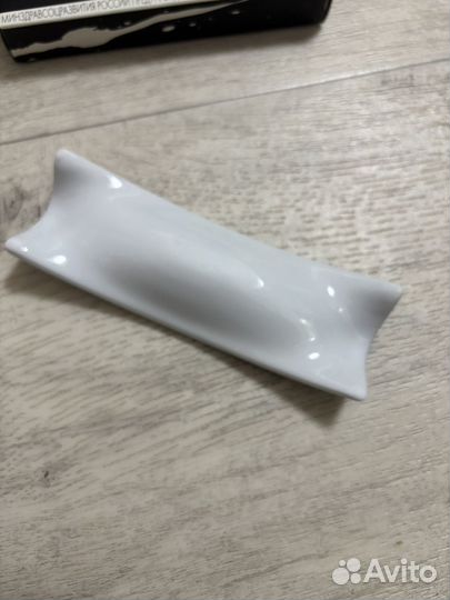 Пепельница Virginia Slims UNO