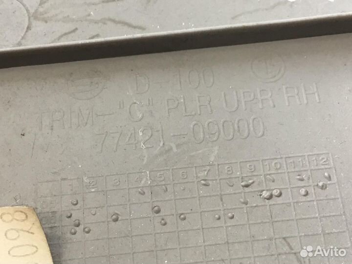 Обшивка задней стойки правая Ssang Yong Kyron 2005