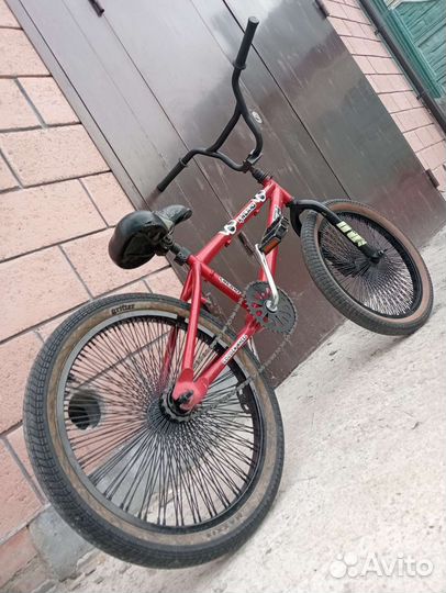 Трюковой велосипед bmx