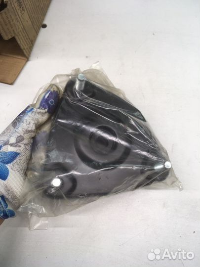 Опора переднего амортизатора (KIA ceed 2006)