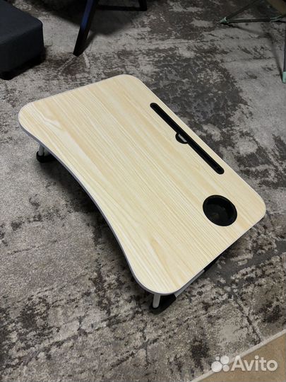 Столик для ноутбука и планшета в кровать