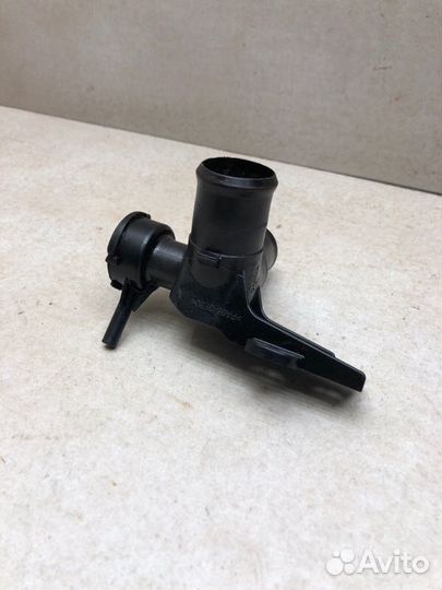 Тройник системы охлаждения Lifan Celliya 530