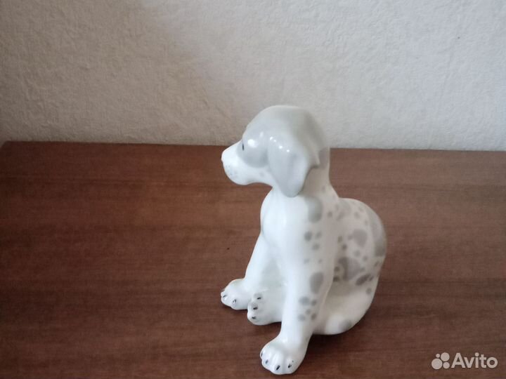 Фарфоровые статуэтки