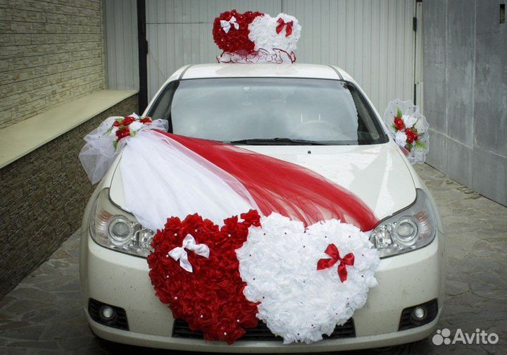 Декорации на свадебные машины